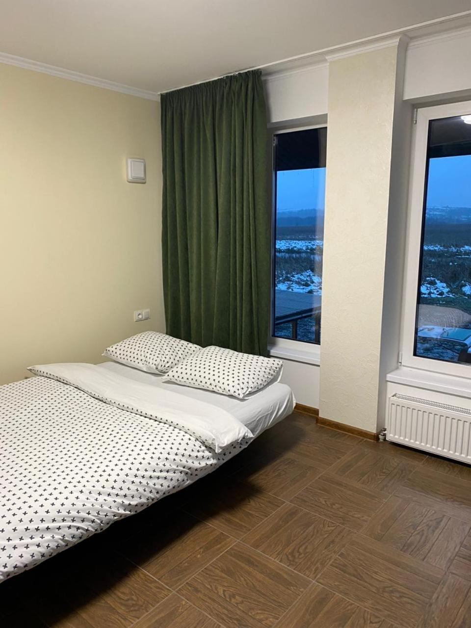Carpe Diem Chystyliv Exteriör bild
